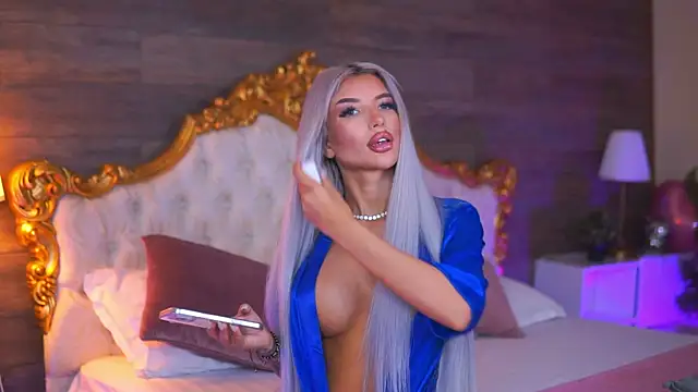 Juicy Jessye online show from April 2026 07:52:02 PM