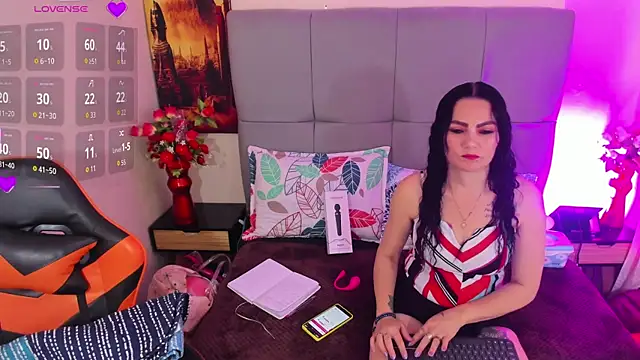 scarlet hit online show from September 2025 04:25:01 AM