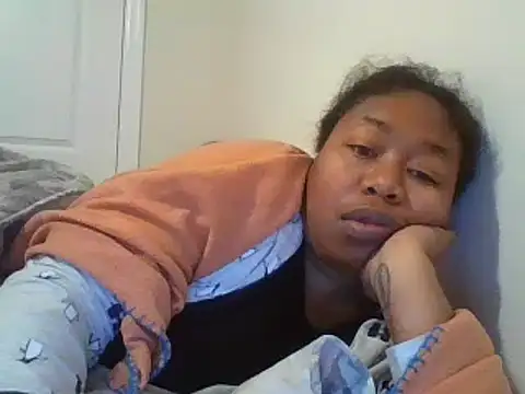 Snapshot of angeliquebelcali chatting on February 2025 10:39:02 AM angeliquebelcali online show from February 2025 10:39:02 AM