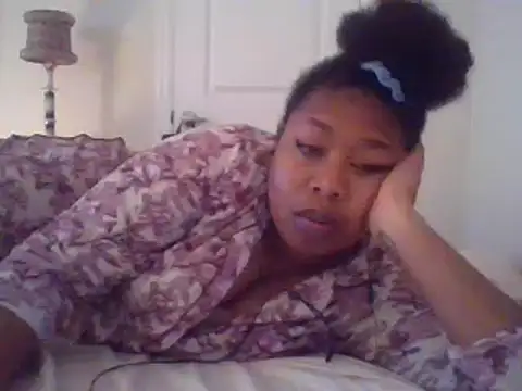 Snapshot of angeliquebelcali chatting on March 2025 03:25:01 AM angeliquebelcali online show from March 2025 03:25:01 AM