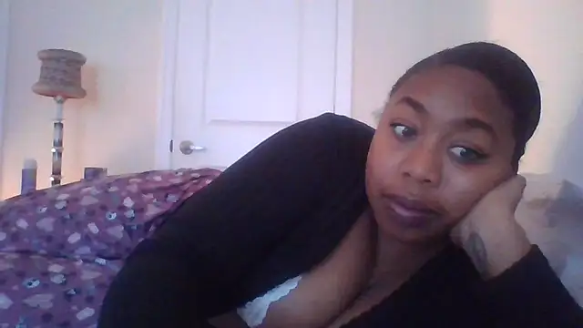 Snapshot of angeliquebelcali chatting on March 2025 10:59:01 PM angeliquebelcali online show from March 2025 10:59:01 PM