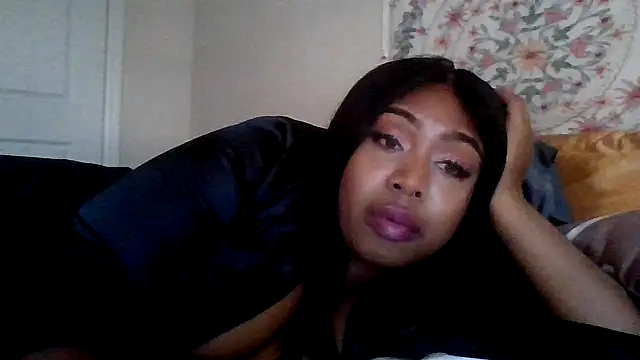 Snapshot of angeliquebelcali chatting on September 2025 10:20:01 PM angeliquebelcali online show from September 2025 10:20:01 PM