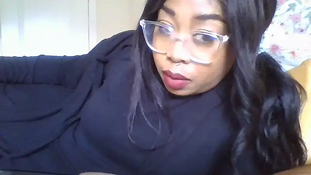 Snapshot of angeliquebelcali chatting on September 2025 08:11:02 PM angeliquebelcali online show from September 2025 08:11:02 PM
