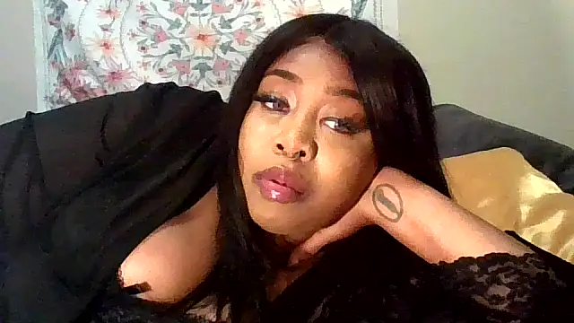 Snapshot of angeliquebelcali chatting on October 2025 06:41:02 PM angeliquebelcali online show from October 2025 06:41:02 PM