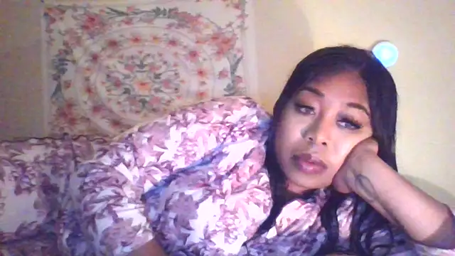 Snapshot of angeliquebelcali chatting on October 2025 11:39:01 PM angeliquebelcali online show from October 2025 11:39:01 PM