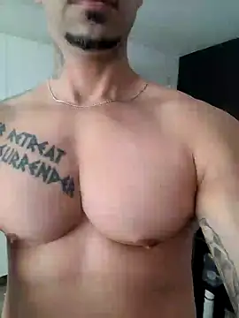 Snapshot of badbrown chatting on January 2025 01:41:01 PM badbrown online show from January 2025 01:41:01 PM