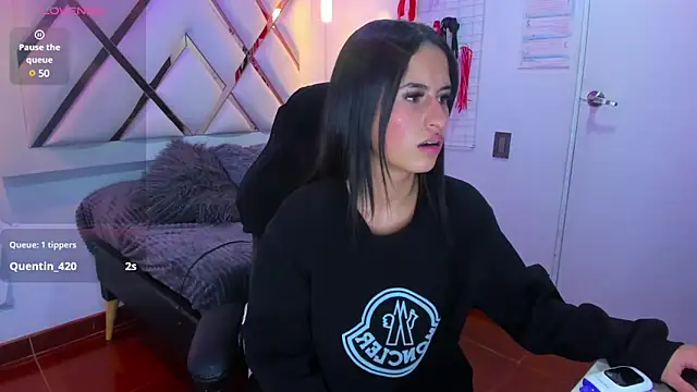 Belinda Braund online show from March 2025 05:49:02 PM