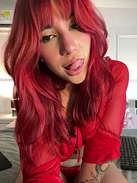 Snapshot of HannaaMiller chatting on February 2026 06:40:02 AM HannaaMiller online show from February 2026 06:40:02 AM