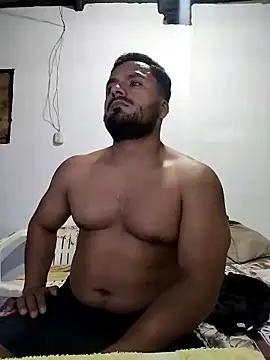 Snapshot of Ant1990 chatting on March 2025 03:22:01 AM Ant1990 online show from March 2025 03:22:01 AM