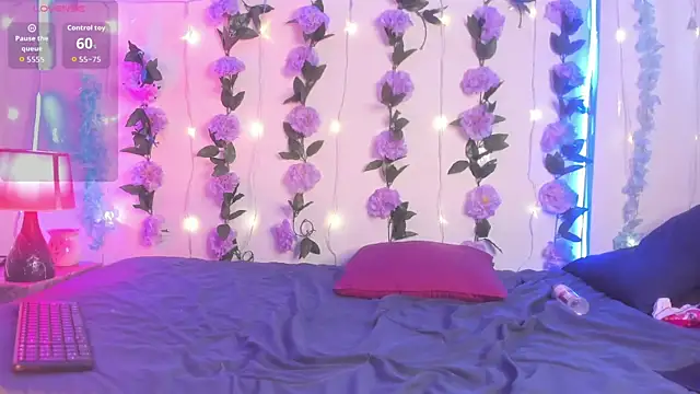 izan 20 online show from March 2026 08:14:01 PM