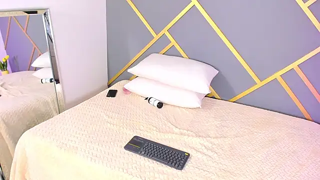 Snapshot of Alaia_Colins chatting on February 2025 08:35:02 AM Alaia Colins online show from February 2025 08:35:02 AM