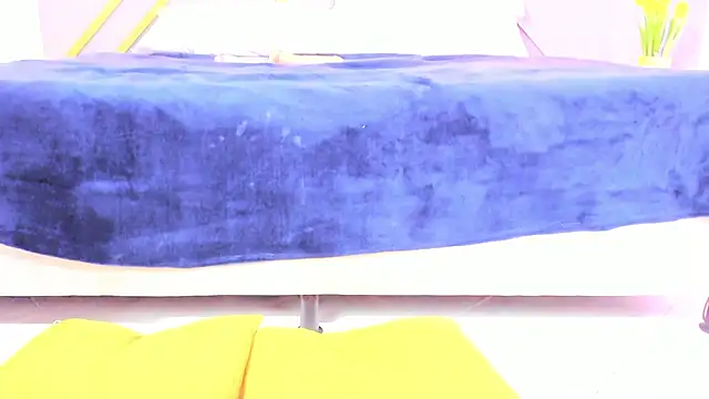 Snapshot of Alaia_Colins chatting on February 2025 09:36:02 AM Alaia Colins online show from February 2025 09:36:02 AM