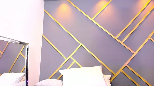 Snapshot of Alaia_Colins chatting on March 2025 07:08:02 AM Alaia Colins online show from March 2025 07:08:02 AM