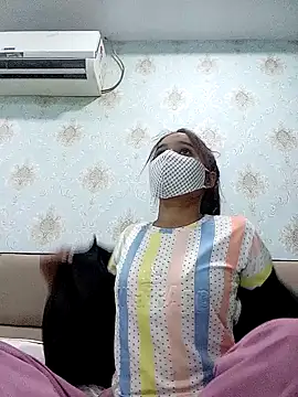 College Girl-M online show from January 2025 11:30:02 AM