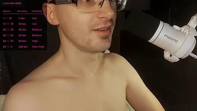 Moonsire1 online show from February 2026 02:53:01 AM