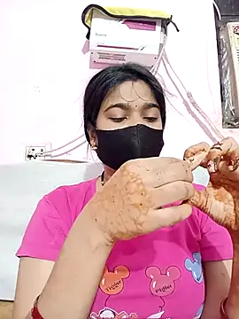 Simran-001 online show from October 2025 07:02:01 PM