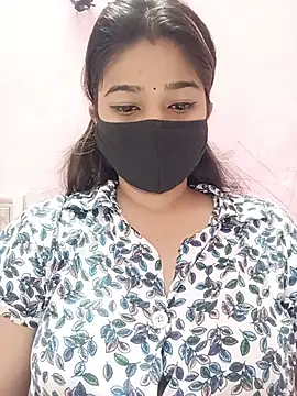 Snapshot of Simran-001 chatting on July 2026 12:04:02 PM Simran-001 online show from July 2026 12:04:02 PM