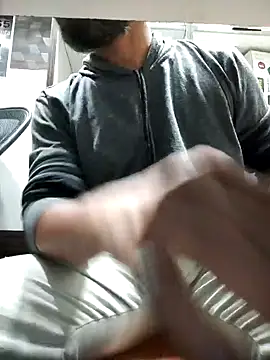 RaviRoy2326 online show from February 2025 05:04:02 PM