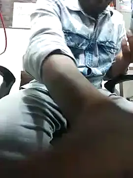 RaviRoy2326 online show from February 2025 02:40:01 PM