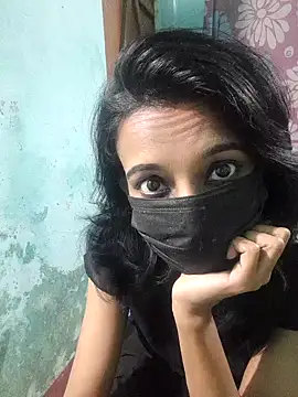 Snapshot of Bong-lady chatting on January 2025 07:08:02 AM Bong-lady online show from January 2025 07:08:02 AM