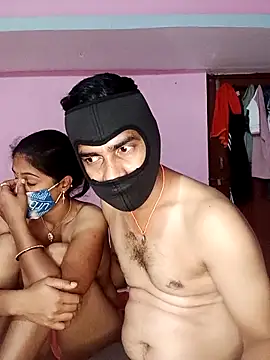 Snapshot of USHA_BHABHI chatting on May 2026 11:10:01 PM USHA BHABHI online show from May 2026 11:10:01 PM