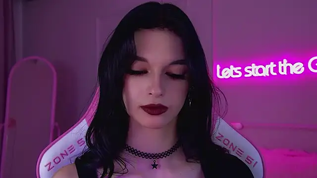 BeverlyMost online show from March 2025 09:37:02 PM