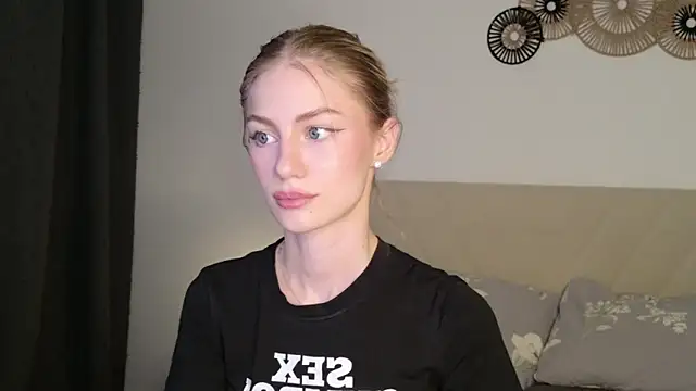 GabriellaOlsen online show from May 2026 04:47:01 PM