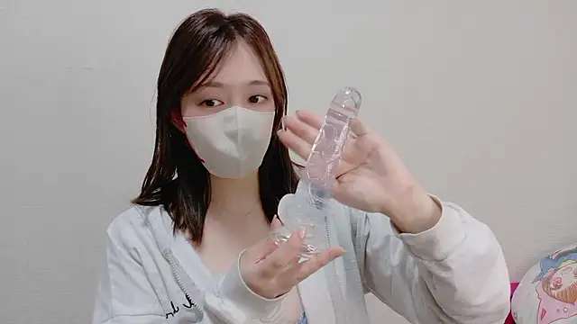 Snapshot of mio7635 chatting on June 2026 02:15:02 PM mio7635 online show from June 2026 02:15:02 PM