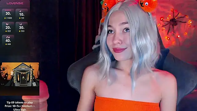 Snapshot of Ohmy_Nora_ chatting on November 2025 01:57:01 PM Ohmy Nora  online show from November 2025 01:57:01 PM