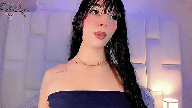 Angeles Busst online show from December 2025 08:35:01 PM