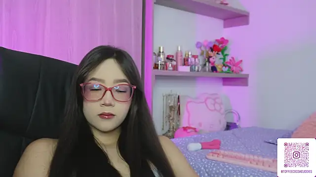 sophi lii online show from May 2026 09:13:01 PM