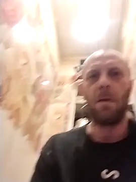 MaxDevilWhite online show from April 2026 12:53:01 AM