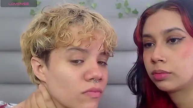 Snapshot of RenataLujan_ chatting on March 2025 05:34:02 PM RenataLujan online show from March 2025 05:34:02 PM