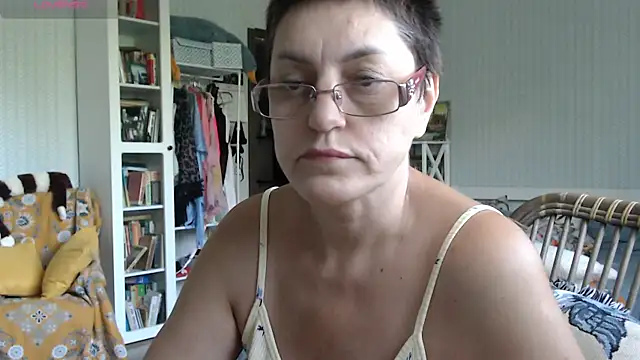 Snapshot of Soffya_Soy chatting on July 2026 04:07:01 AM Soffya Soy online show from July 2026 04:07:01 AM