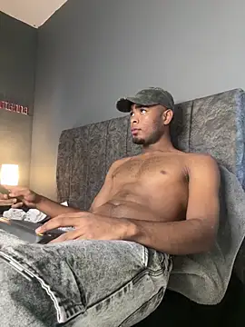 Fer montanna online show from February 2026 09:56:02 PM