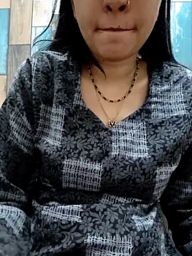 cute IndianBabe online show from April 2026 12:44:01 AM