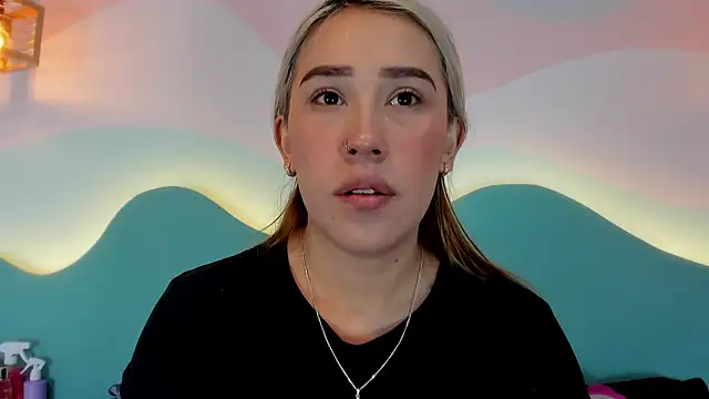 Snapshot of Lannajansen chatting on February 2026 01:39:01 PM Lannajansen online show from February 2026 01:39:01 PM