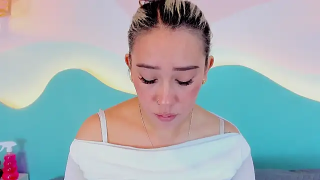 Snapshot of Lannajansen chatting on February 2026 01:43:01 PM Lannajansen online show from February 2026 01:43:01 PM