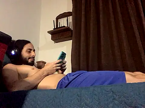 Nooneisthis online show from October 2025 04:57:02 AM