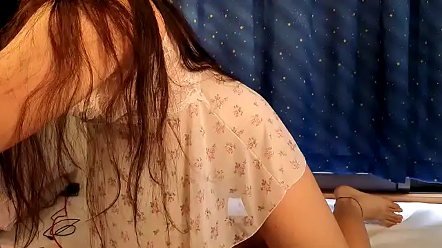 Snapshot of Sisi_cute chatting on April 2026 01:10:02 AM Sisi cute online show from April 2026 01:10:02 AM