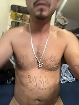 paullliliu online show from October 2025 03:43:01 PM