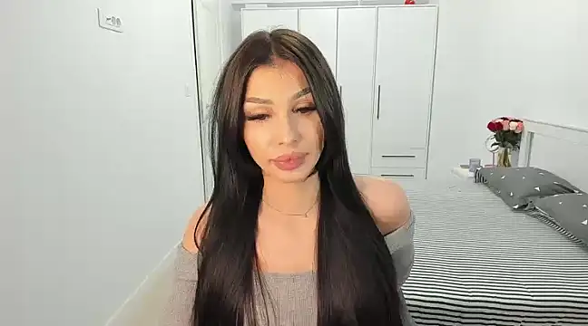 HelenShawn online show from February 2025 12:04:01 AM