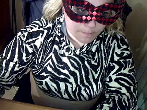 topina8 online show from March 2025 01:21:01 PM