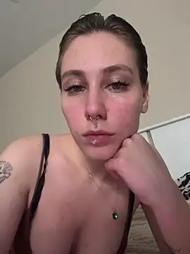 Molli Luv online show from November 2025 03:01:01 PM