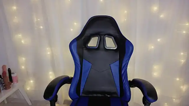 saorisworld online show from February 2026 12:25:02 AM