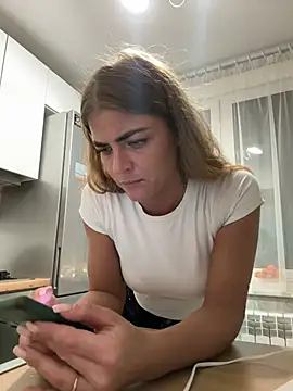 Donna Sun online show from February 2025 05:12:01 PM