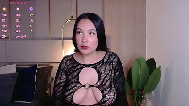 Victoria Collinns online show from November 2025 12:27:01 PM