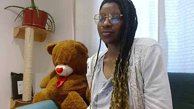 BrianaBrown1 online show from February 2025 12:33:01 PM