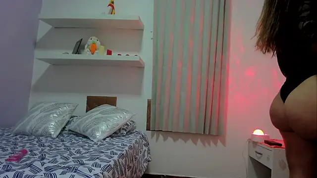 Snapshot of Ass_Landa chatting on February 2025 07:03:02 PM Ass Landa online show from February 2025 07:03:02 PM