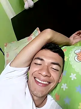 andresiito203 online show from March 2025 05:46:02 AM